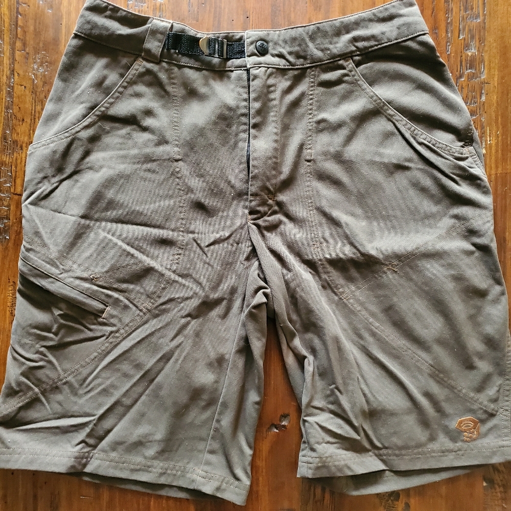 Mountain Hardware shorts